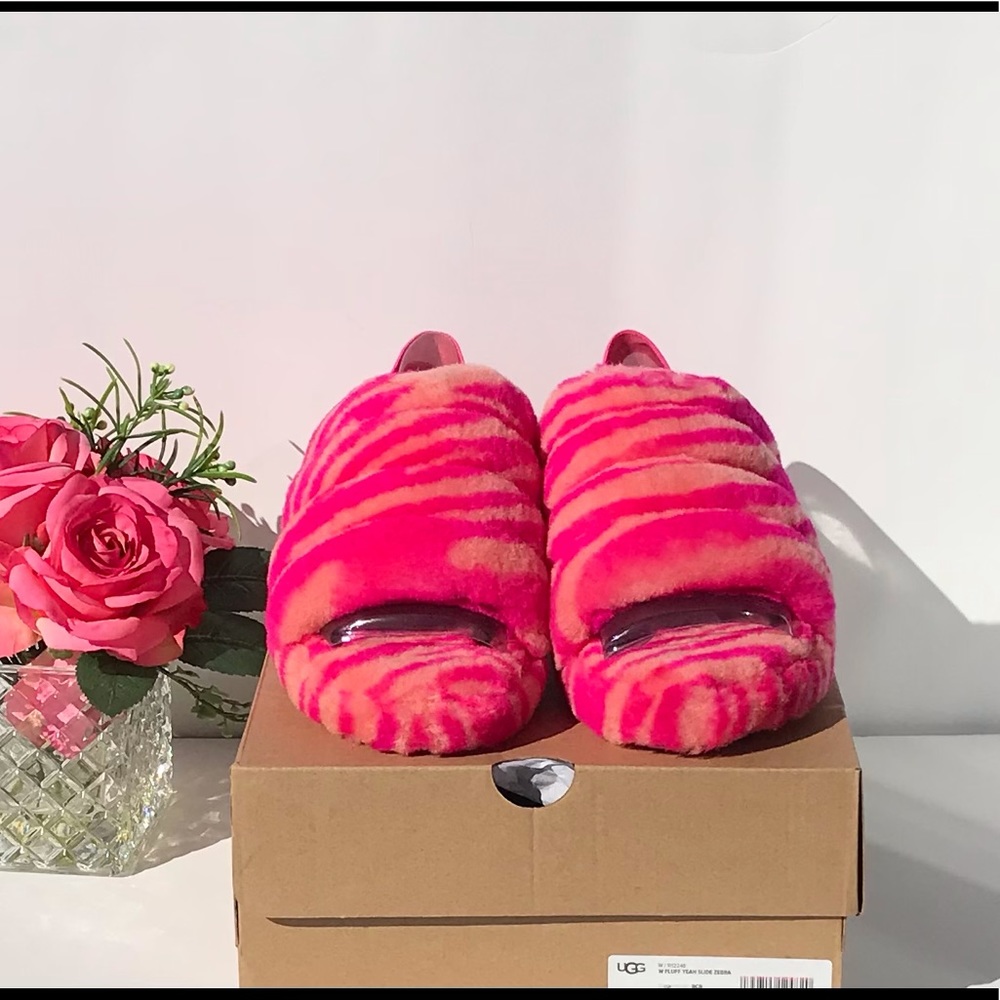 UGG Fluff Yeah Slide Zebra - Picture 6 of 11